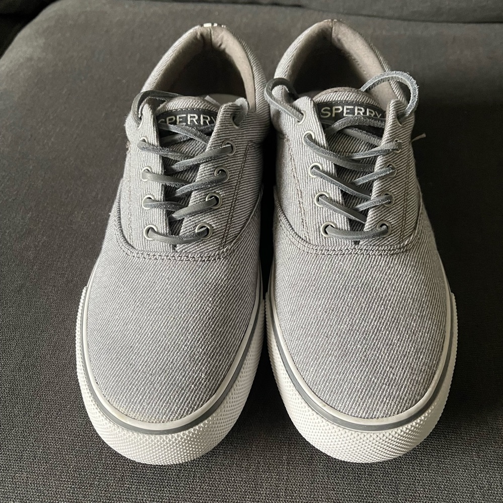 Mens sperry sneakers